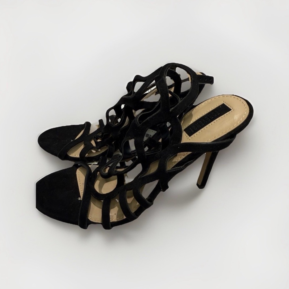 Forever 21 Women's High Heels Stiletto Strappy Sandals Black Women’s Size 7